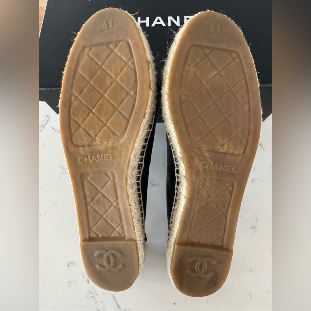Chanel CC Lambskin Espadrilles Black Leather Size 41 | Box & Dust Bags - Picture 15 of 16